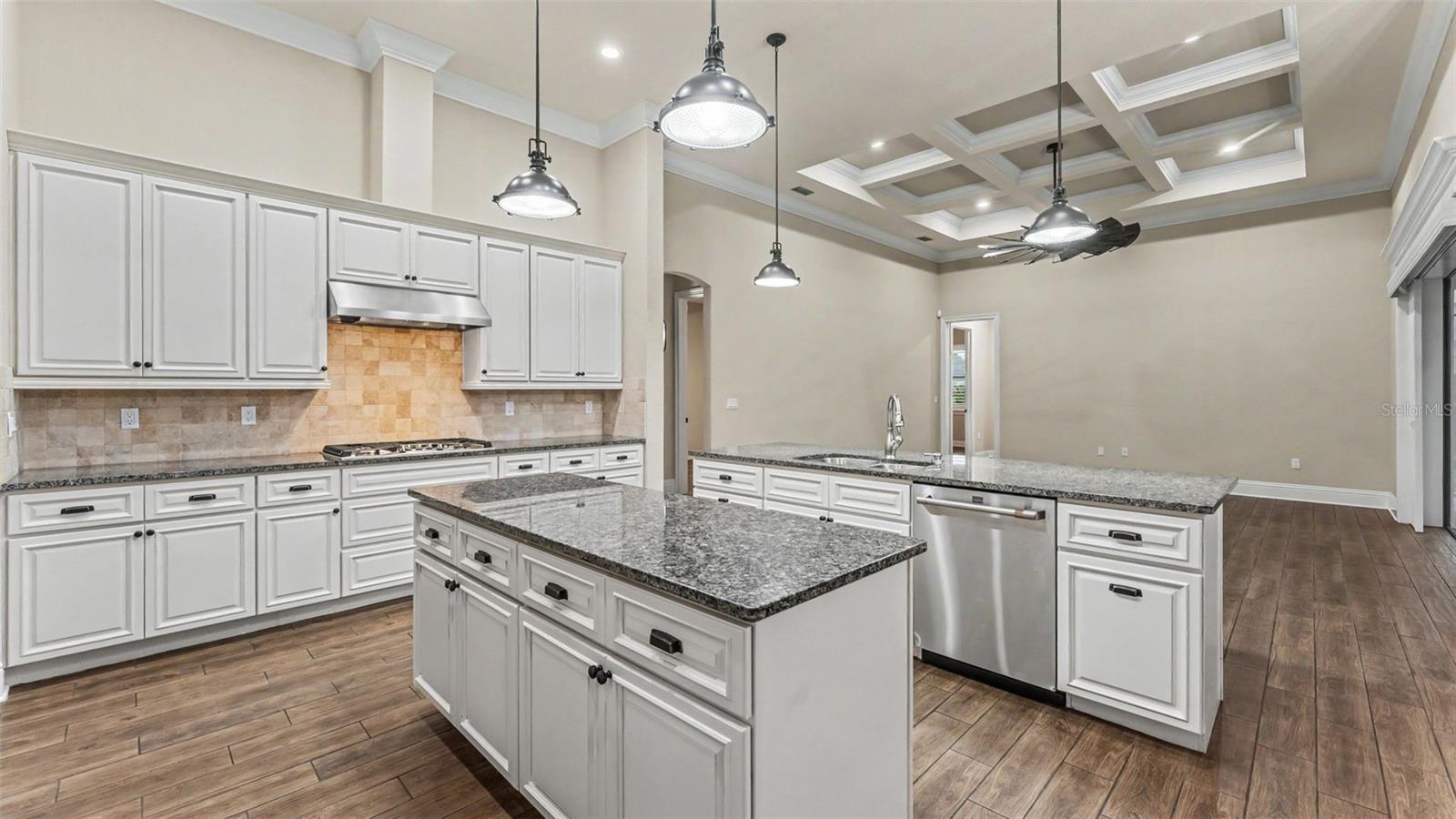 6589 Eagle View Loop Property Photo 21