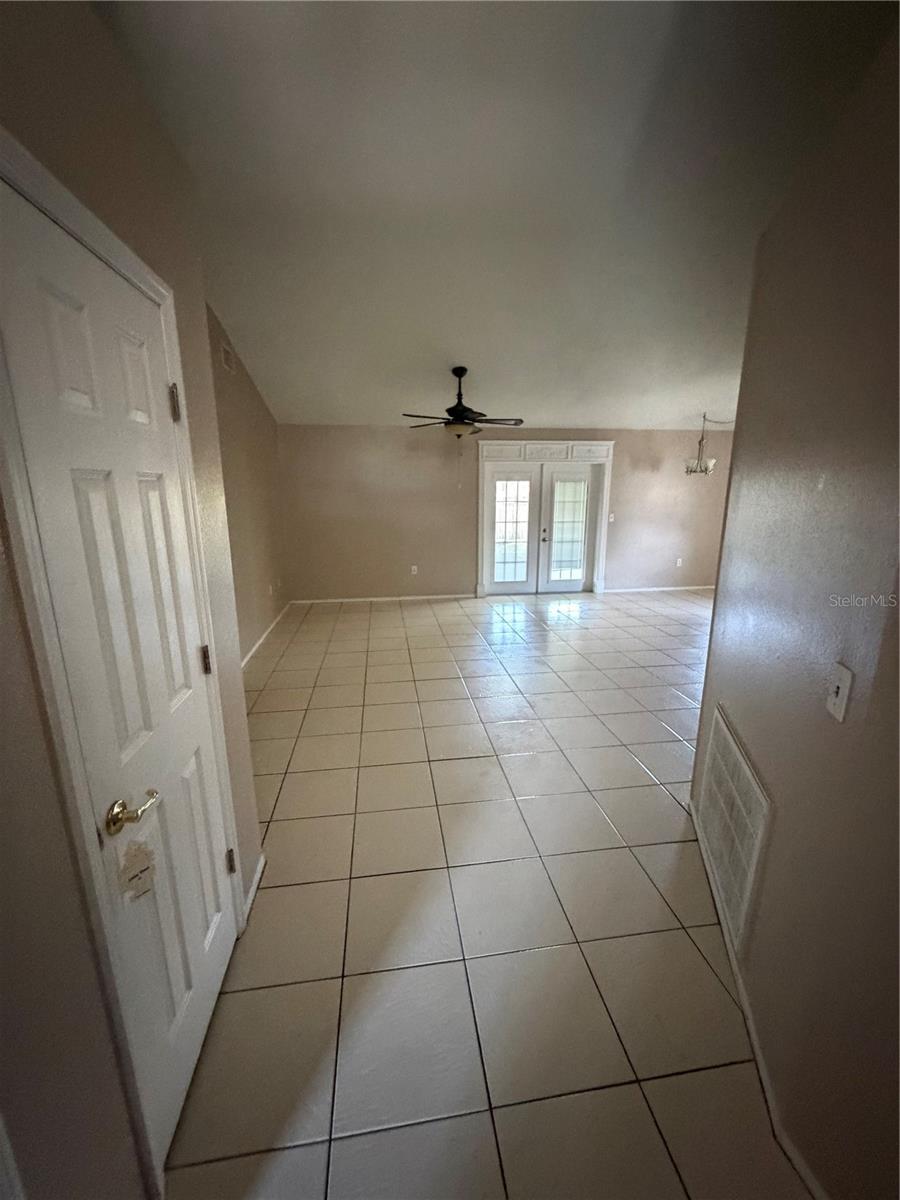 7119 Pebble Pass Loop Property Photo 2