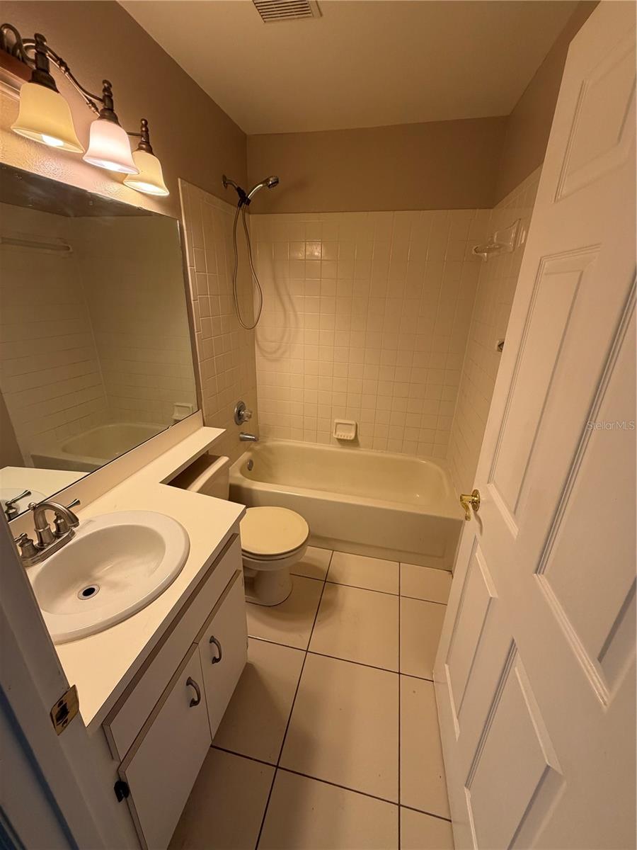 7119 Pebble Pass Loop Property Photo 8