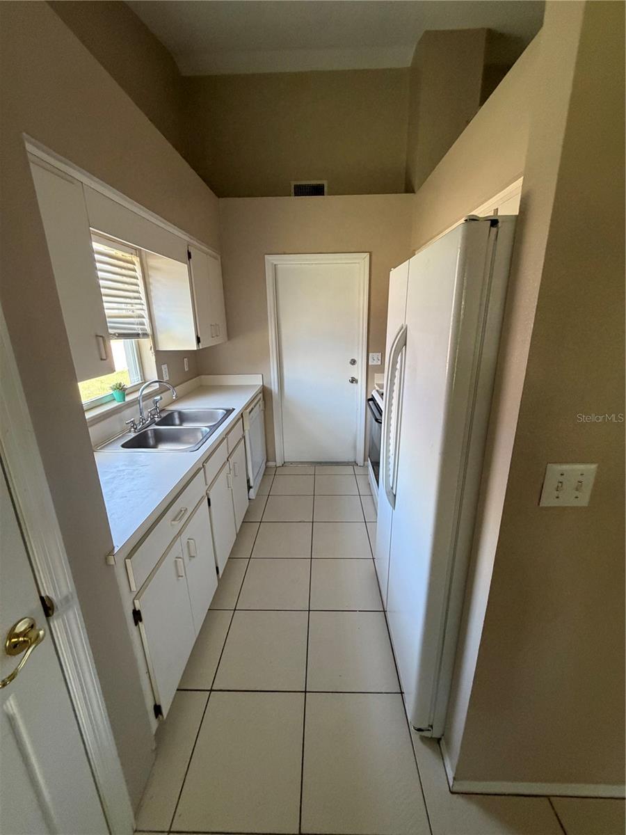 7119 Pebble Pass Loop Property Photo 9