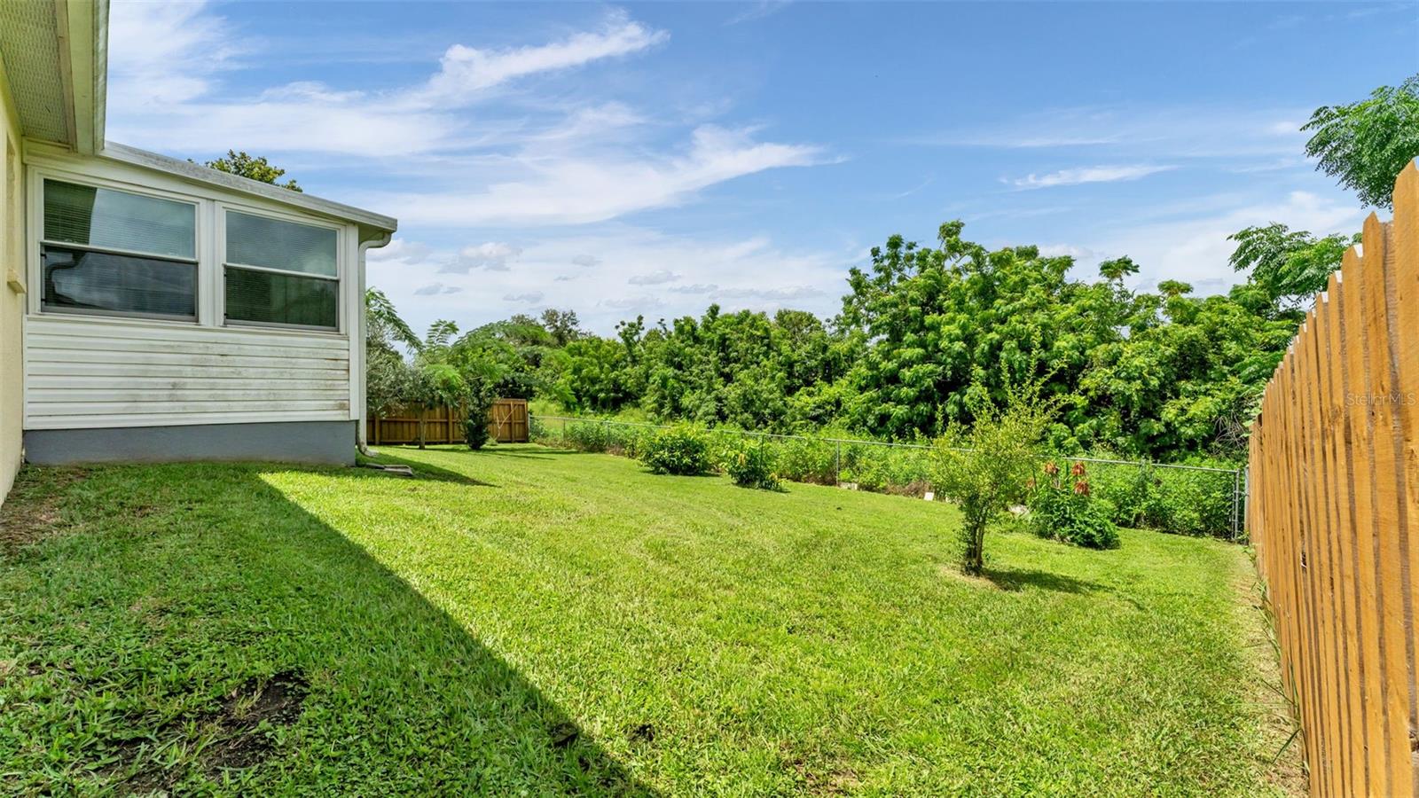 3549 Manor Loop Property Photo 36