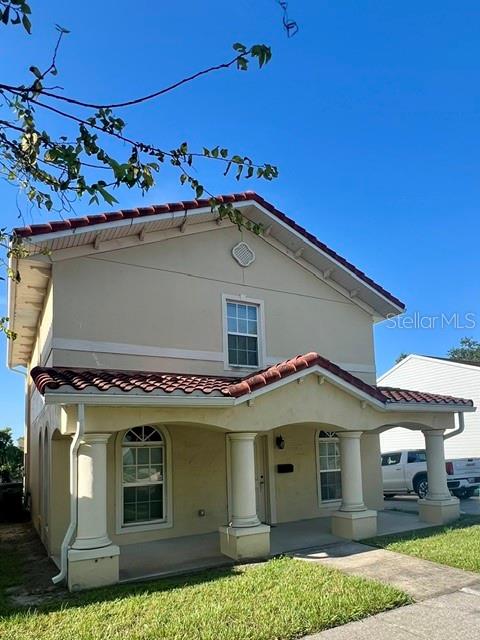 421 E Park St Property Photo 2
