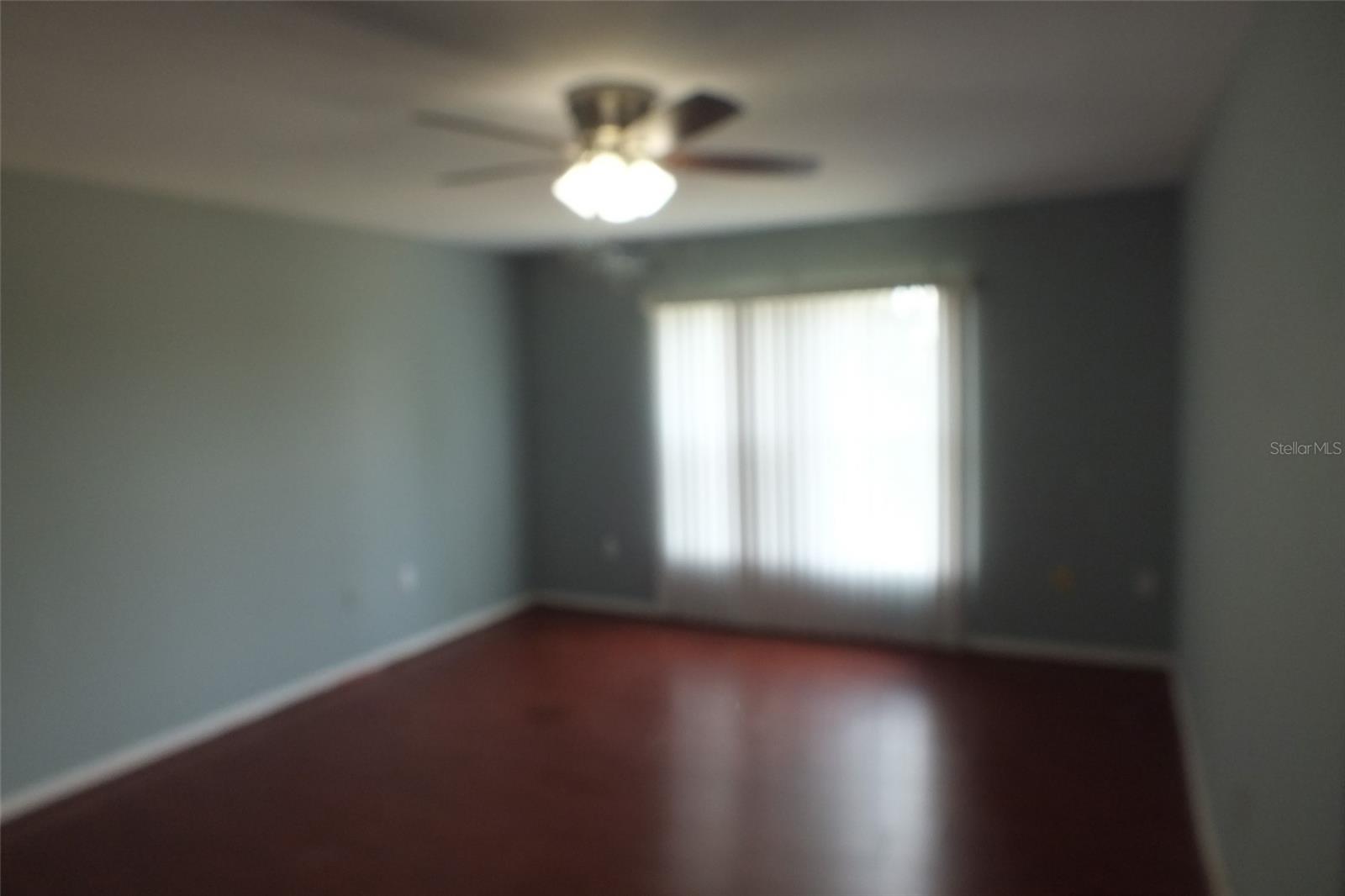 437 Fish Hawk Dr Property Photo 6