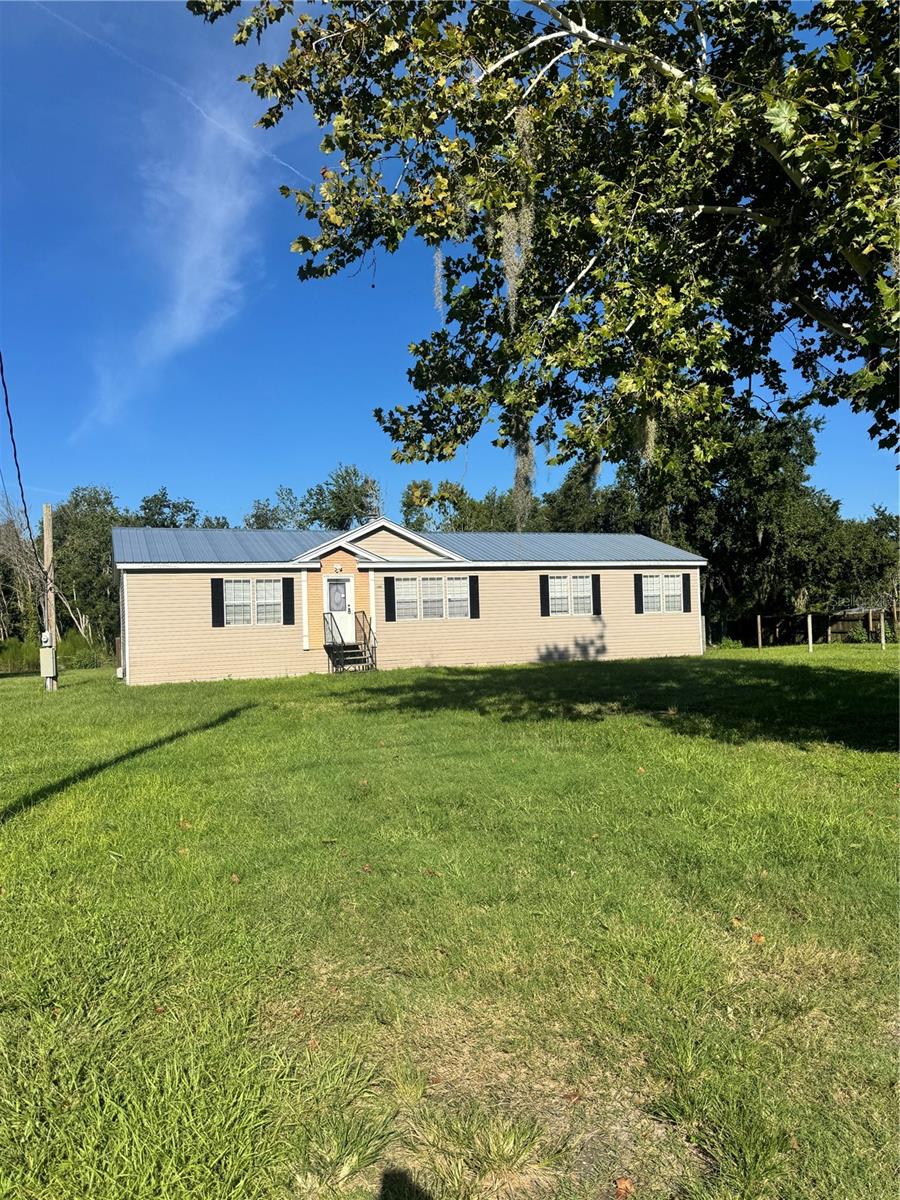 10724 Pathfinder Trl Property Photo 1