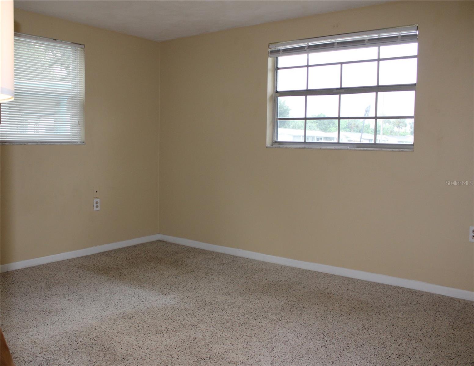 4619 Irene Loop Property Photo 11
