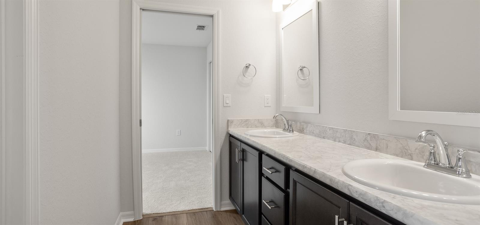 4498 Rapallo Ave E Property Photo 9