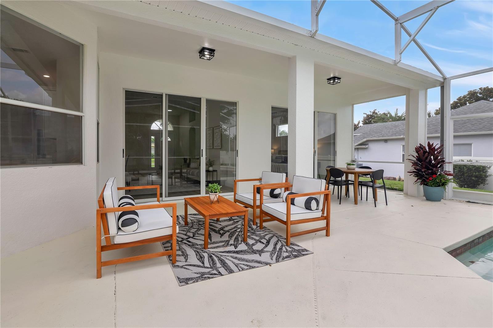 13149 Lakewind Dr Property Photo 43