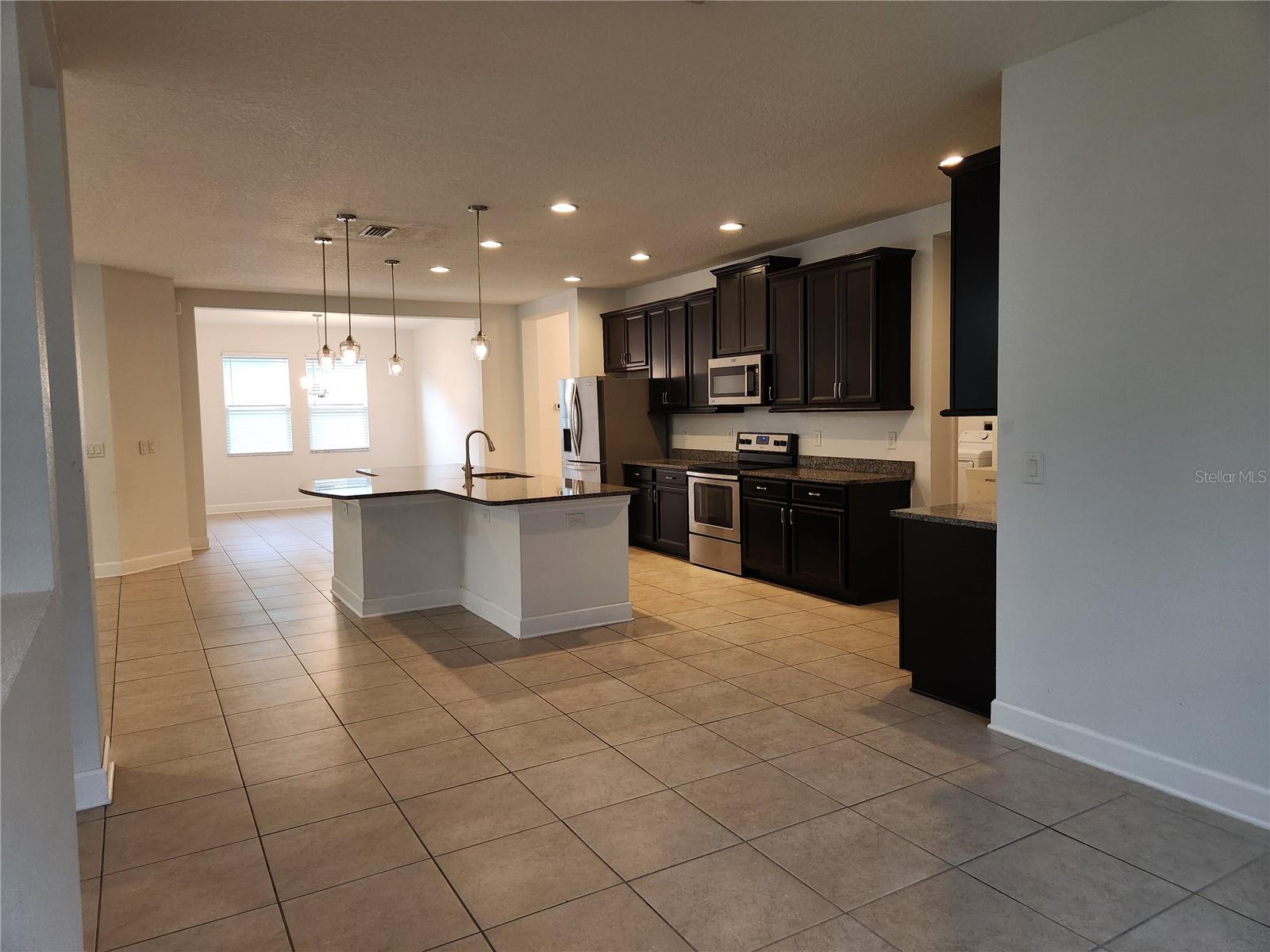 10457 Waterstone Dr Property Photo 19