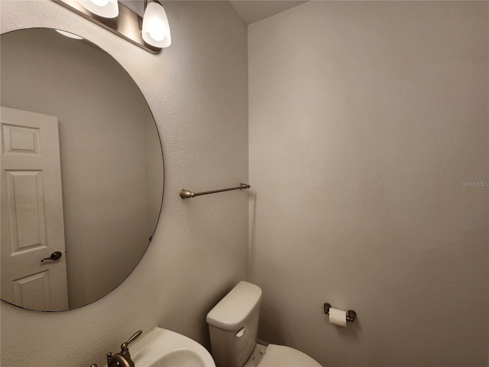 10457 Waterstone Dr Property Photo 54