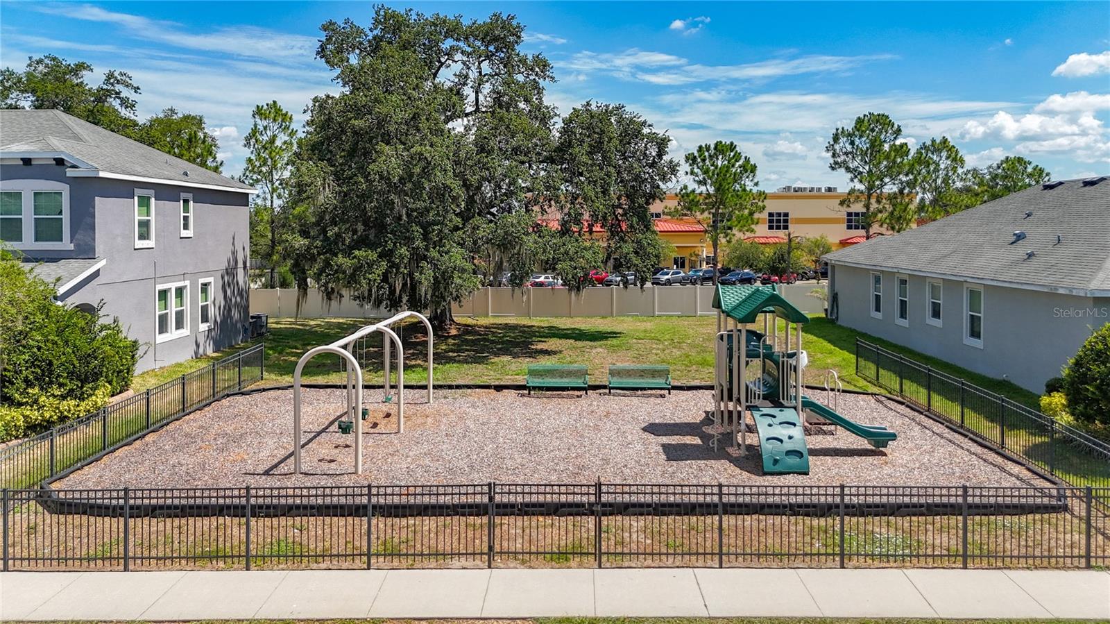 10457 Waterstone Dr Property Photo 75
