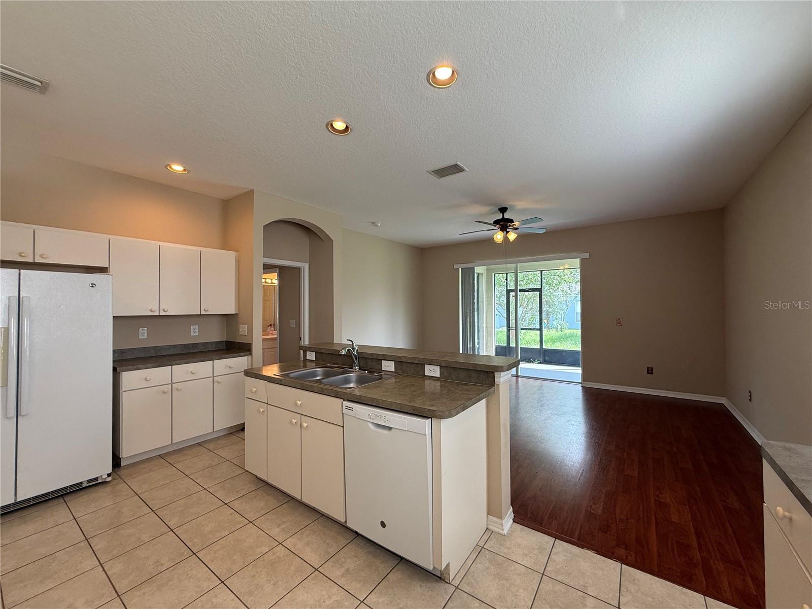 6520 Bridgecrest Dr Property Photo 12
