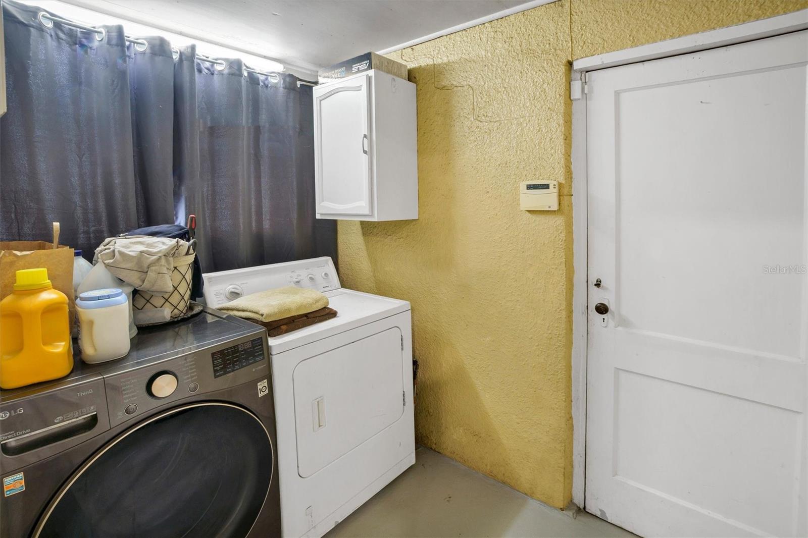 615 Avenue A Ne Property Photo 16