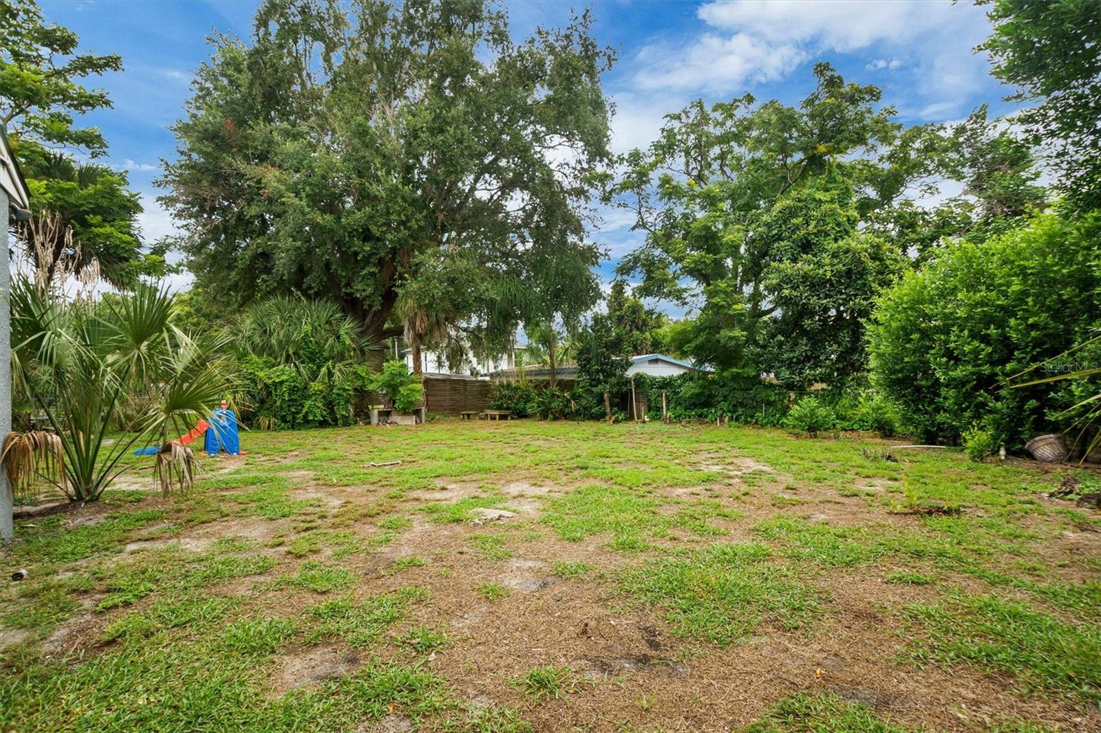 615 Avenue A Ne Property Photo 31