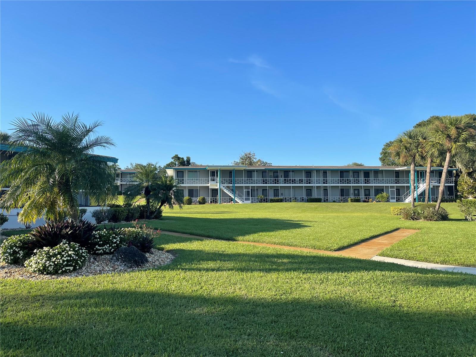 1600 W LAKE PARKER DR #A25 Property Photo 1