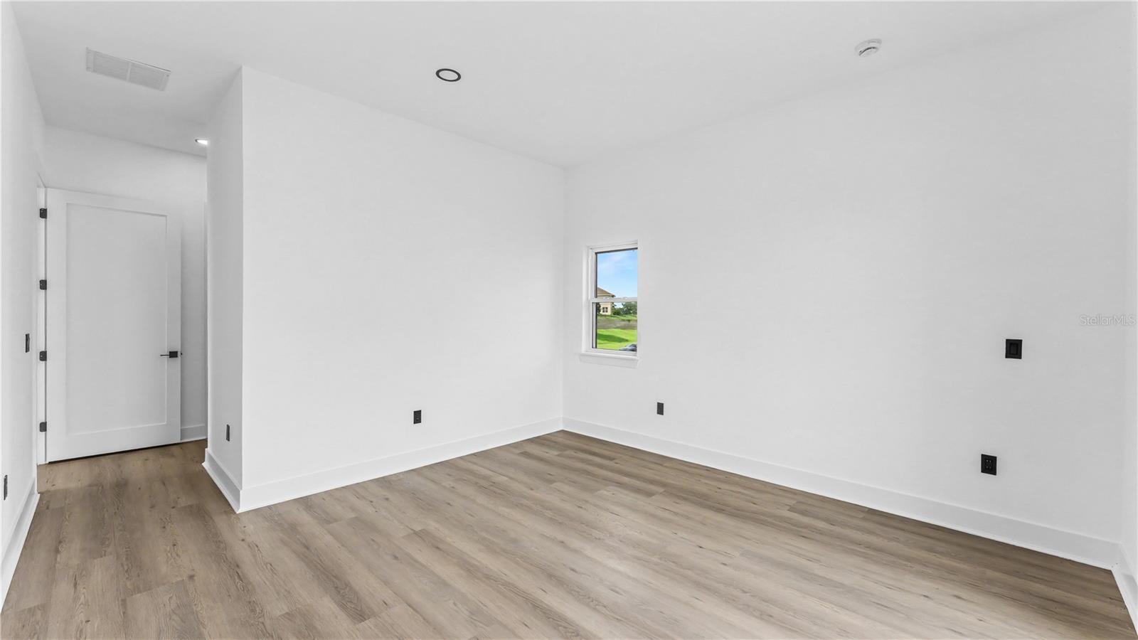 156 Caladium Ave Property Photo 40
