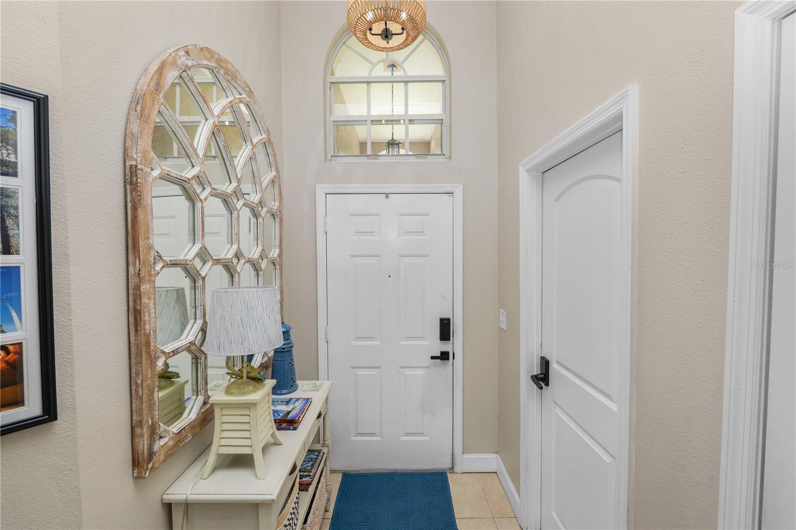 6201 Vintage Dr Property Photo 4