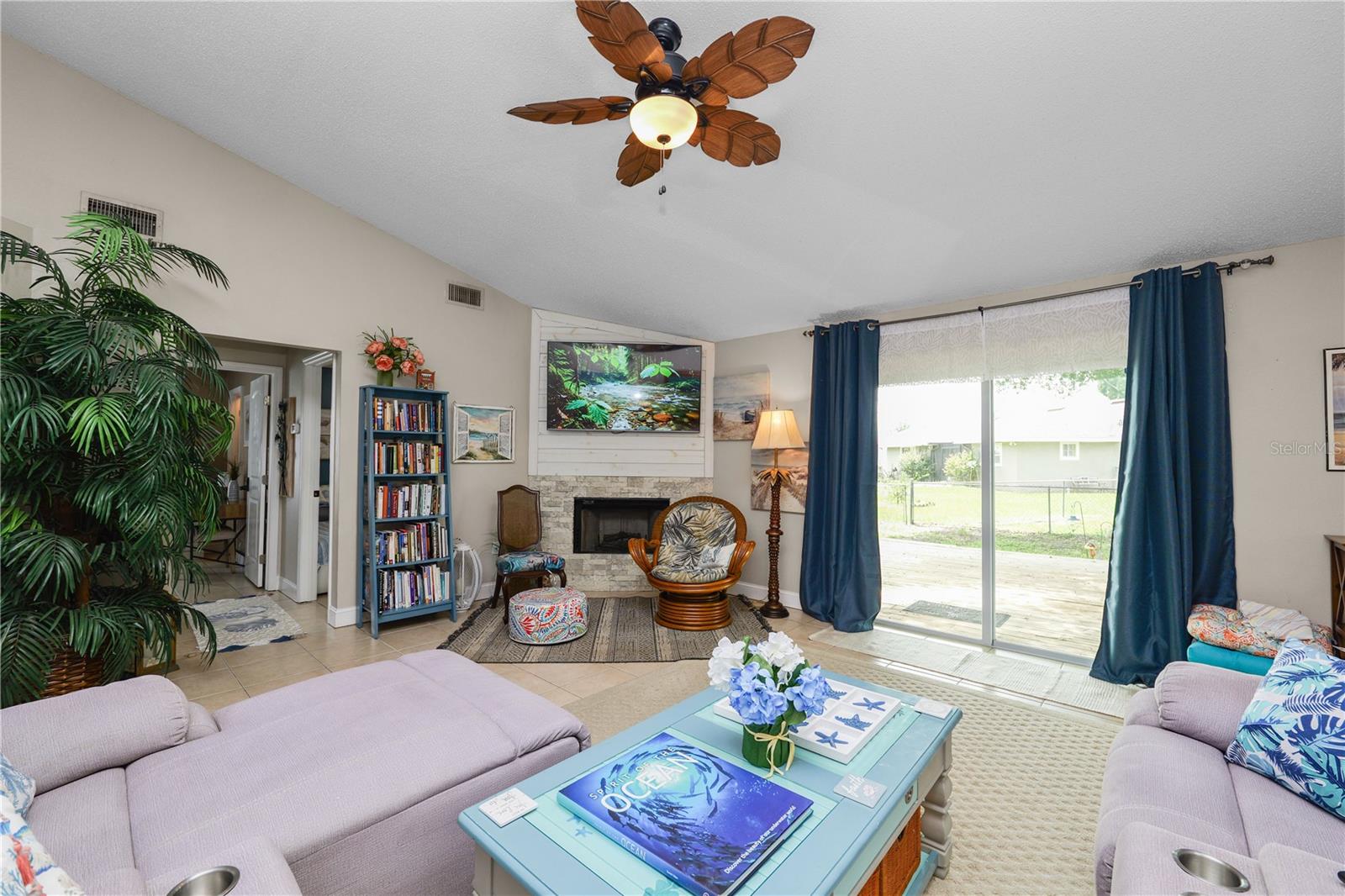6201 Vintage Dr Property Photo 8