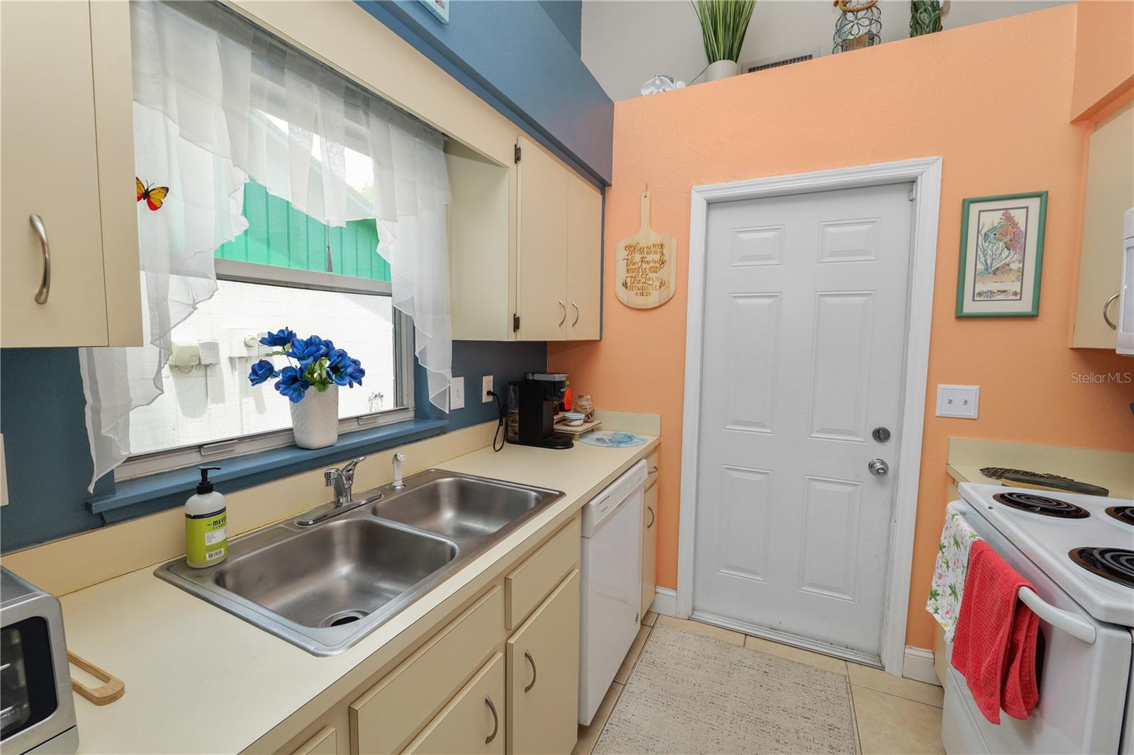 6201 Vintage Dr Property Photo 15