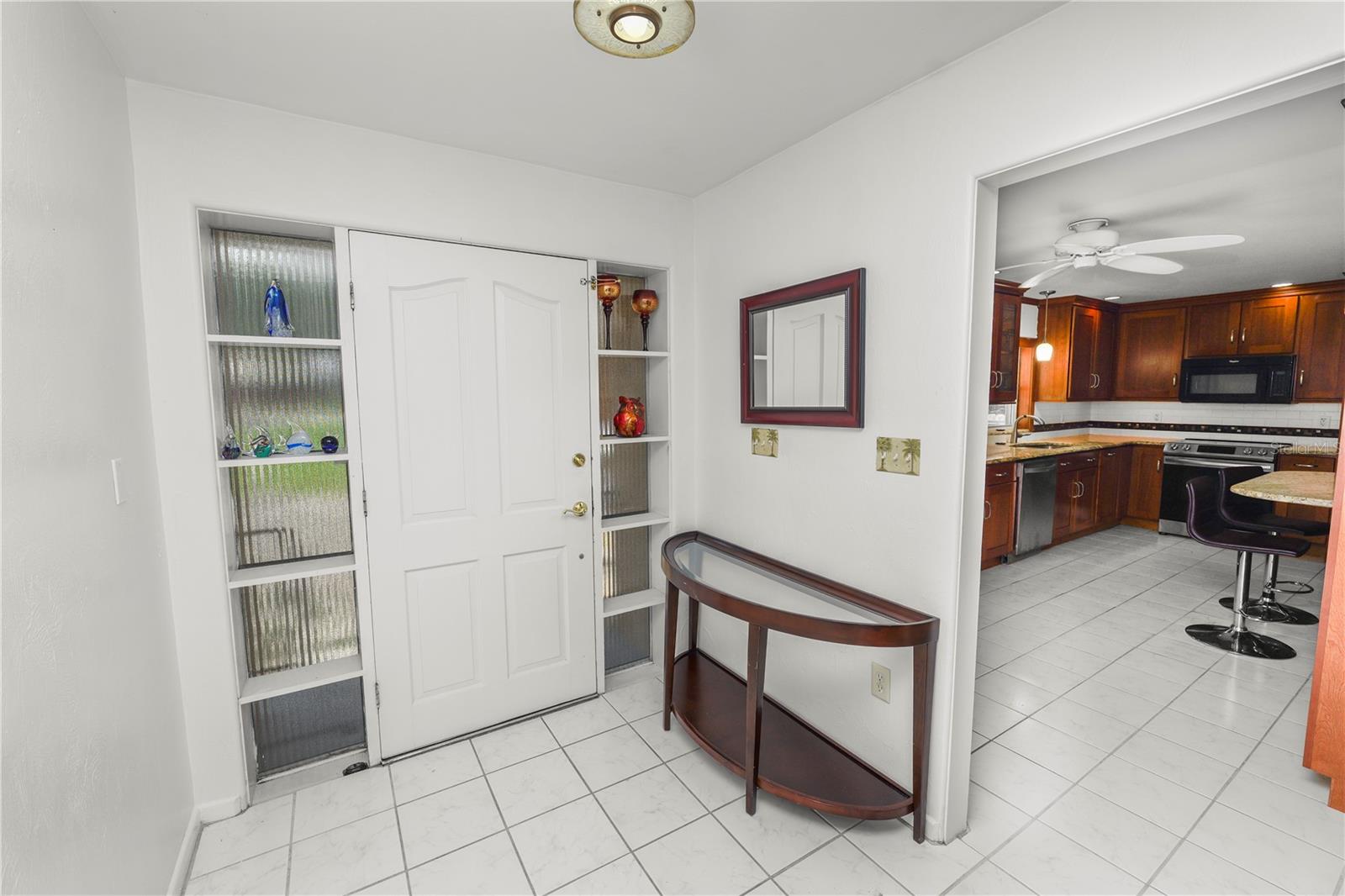 228 W Lake Ina Dr Property Photo 10