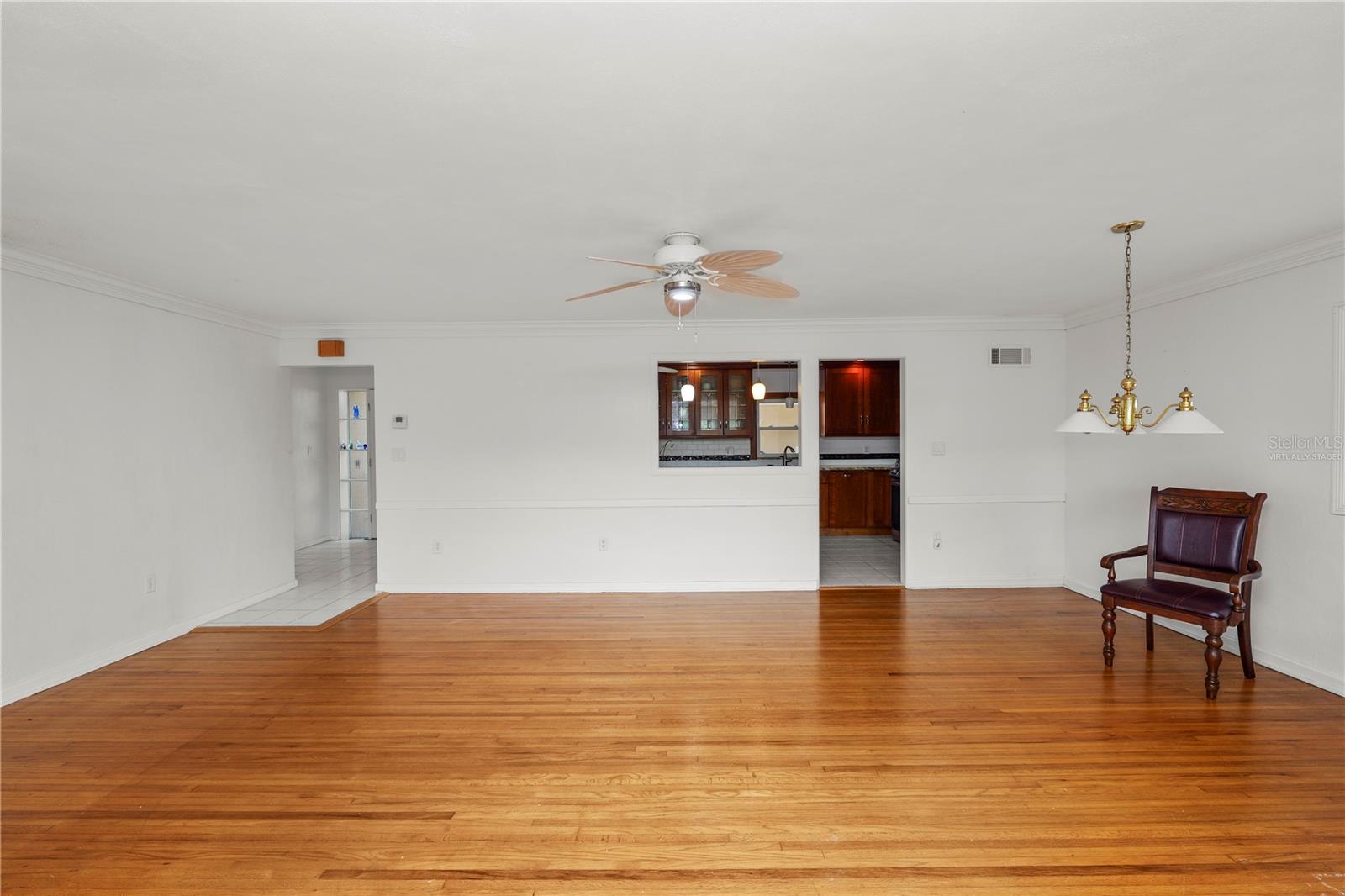 228 W Lake Ina Dr Property Photo 23