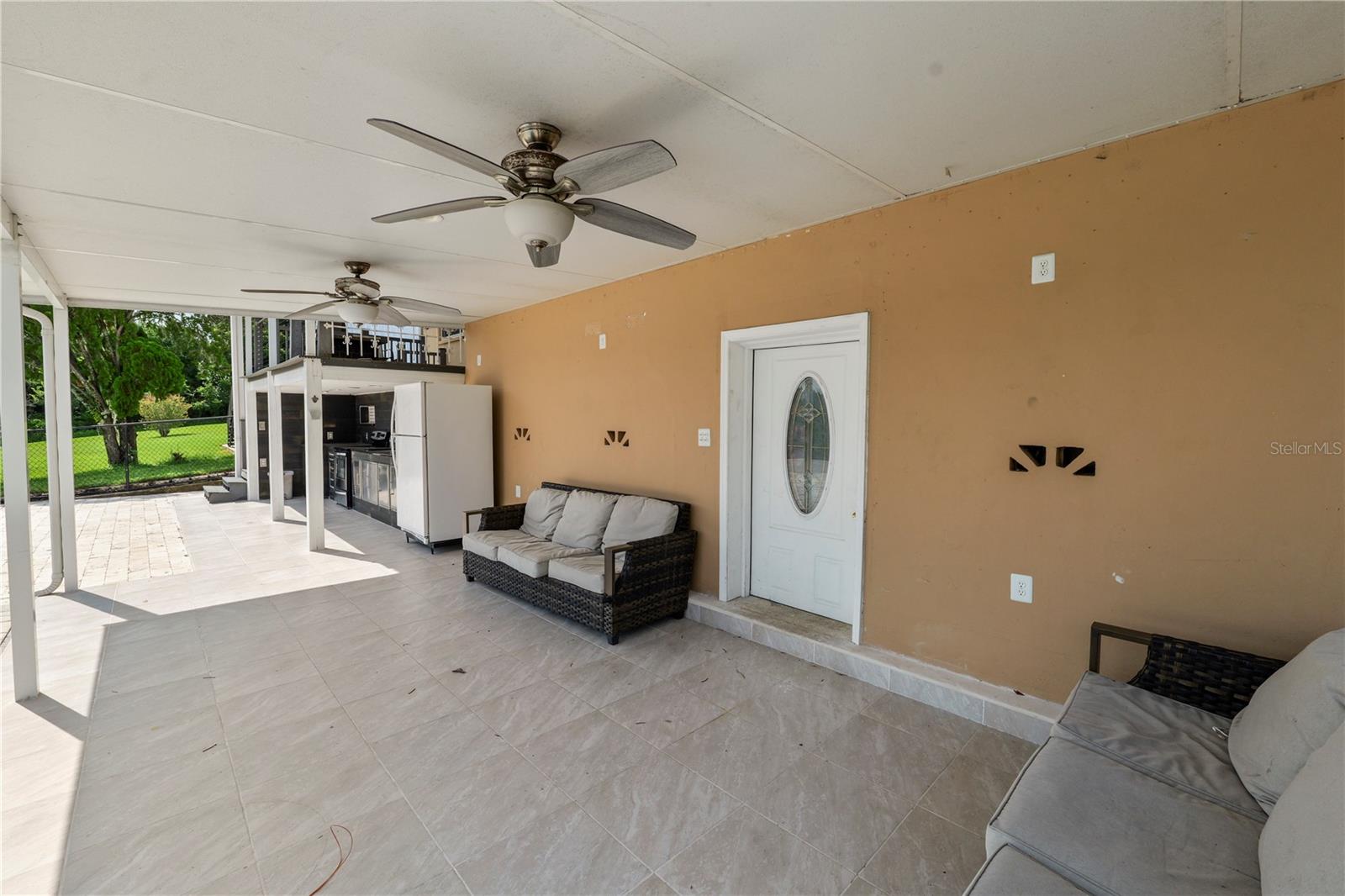 228 W Lake Ina Dr Property Photo 33