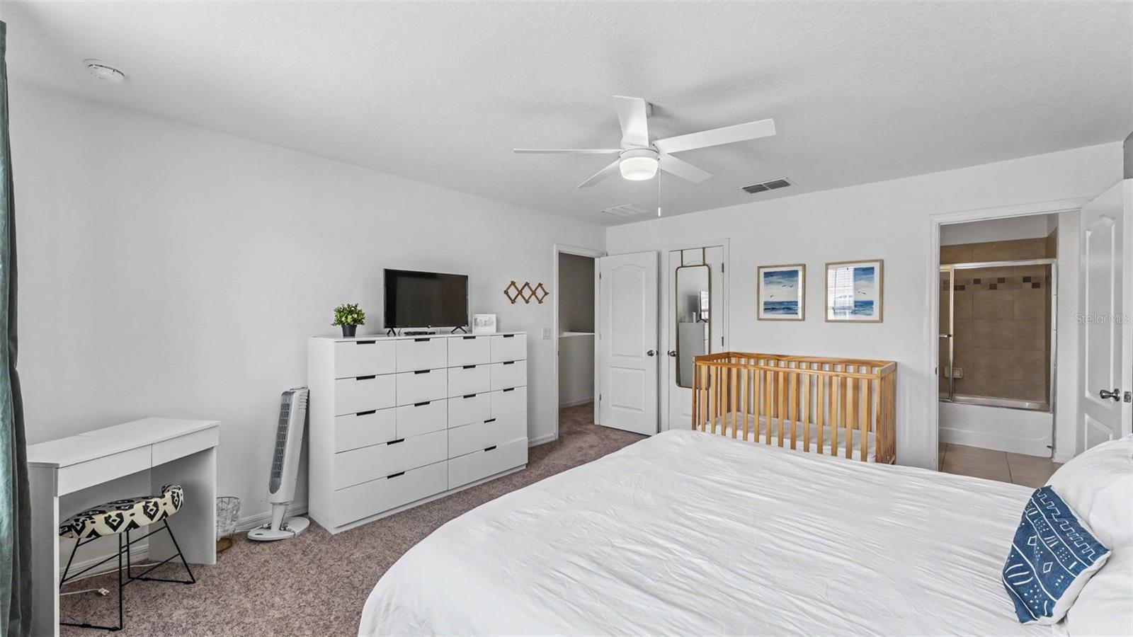 3806 Exeter Ln Property Photo 14
