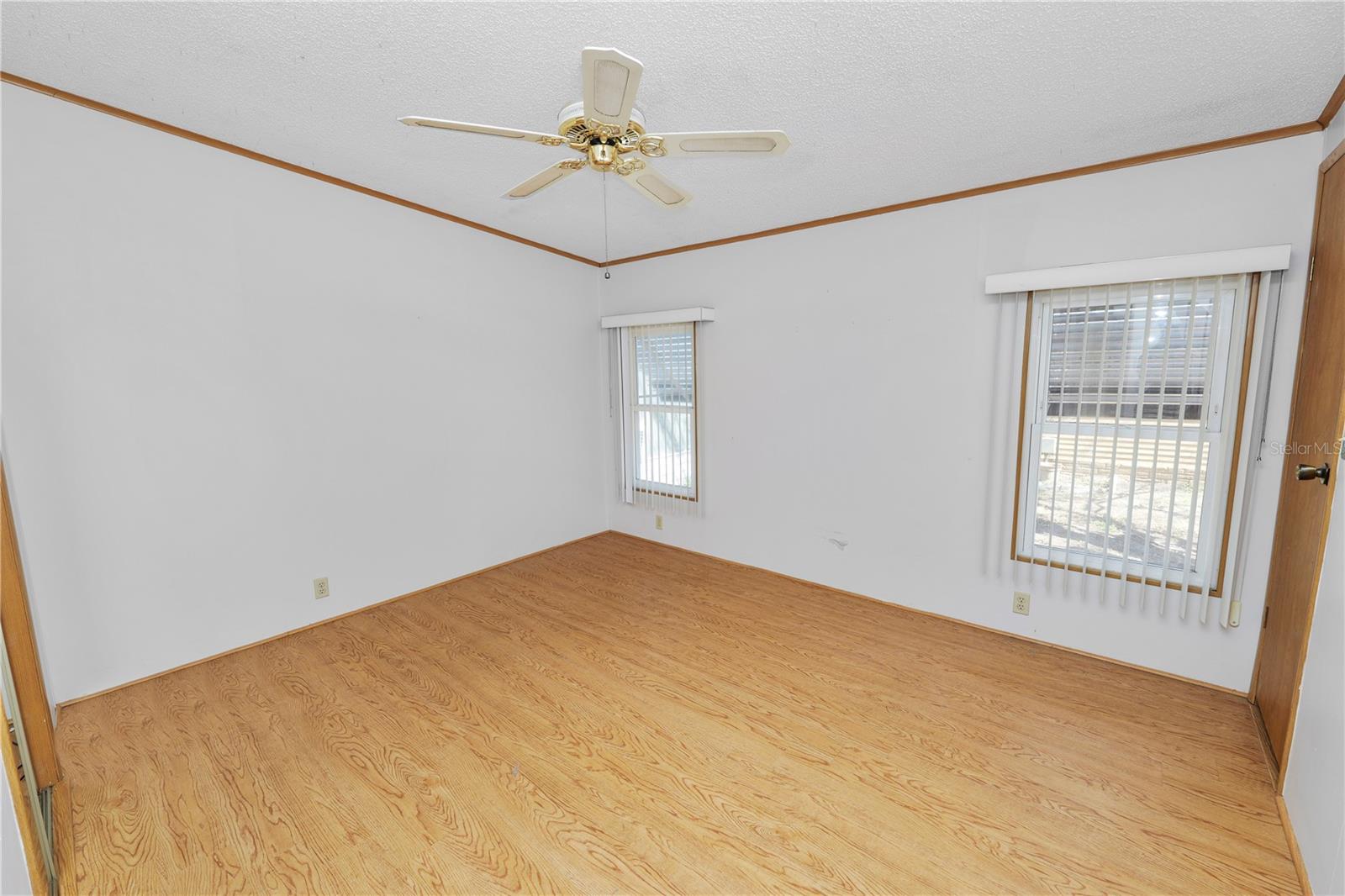 1706 Fox Hill Dr Property Photo 21