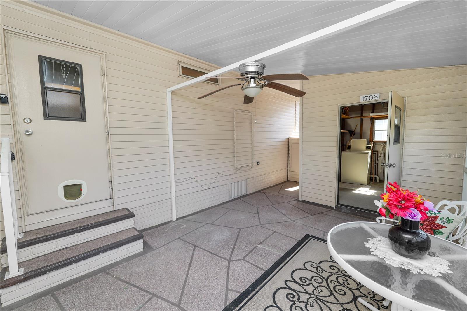 1706 Fox Hill Dr Property Photo 26