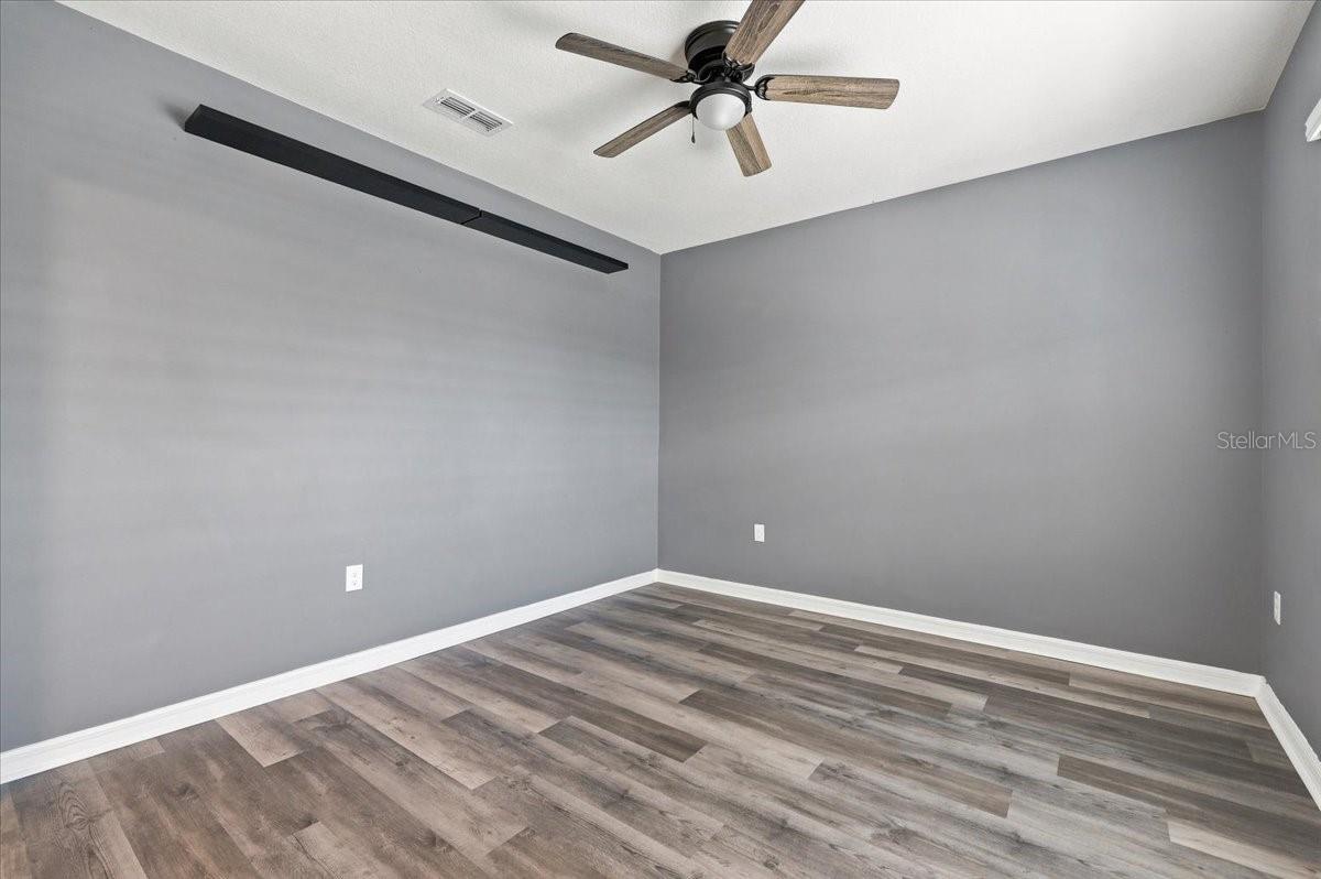 2934 Long Pond Dr Property Photo 4