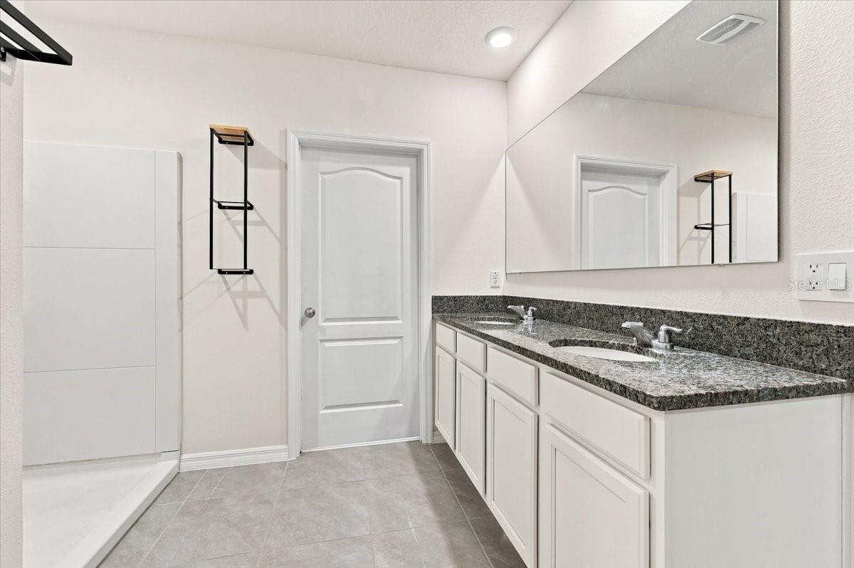 2934 Long Pond Dr Property Photo 22