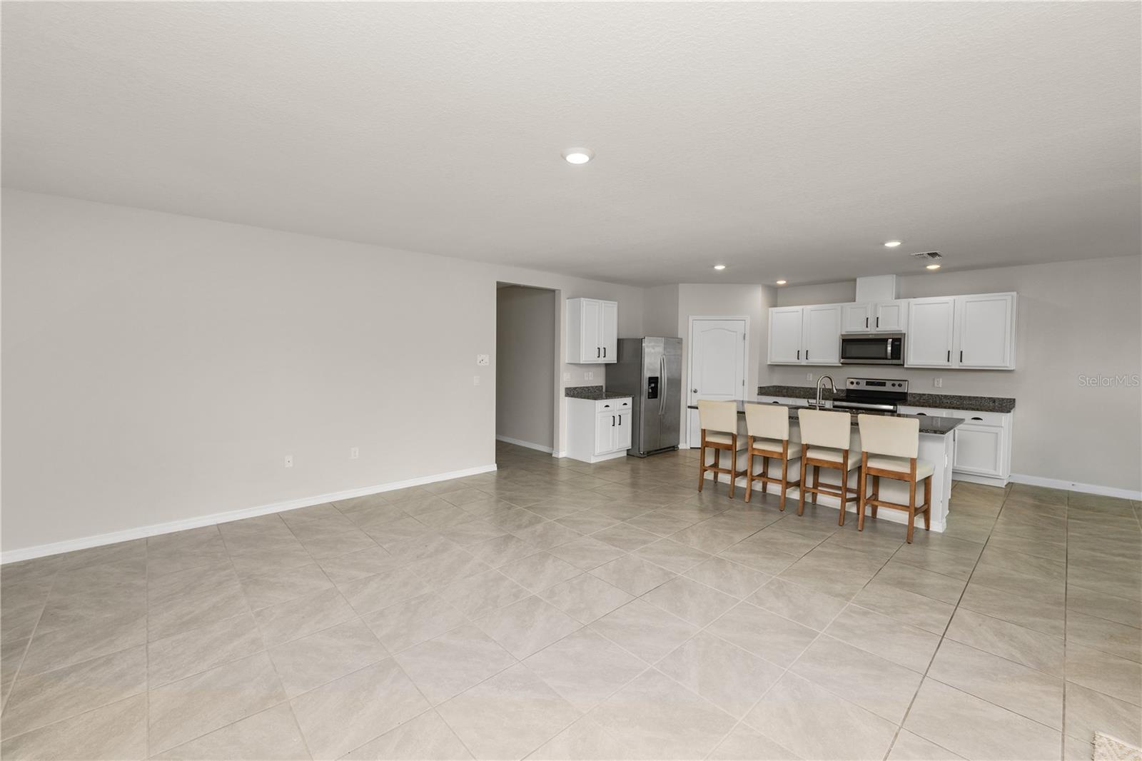 3141 Caspian Feather St Property Photo 12