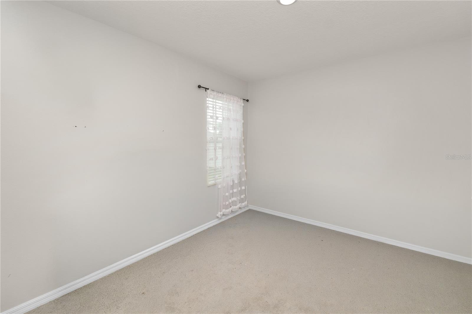 3141 Caspian Feather St Property Photo 27