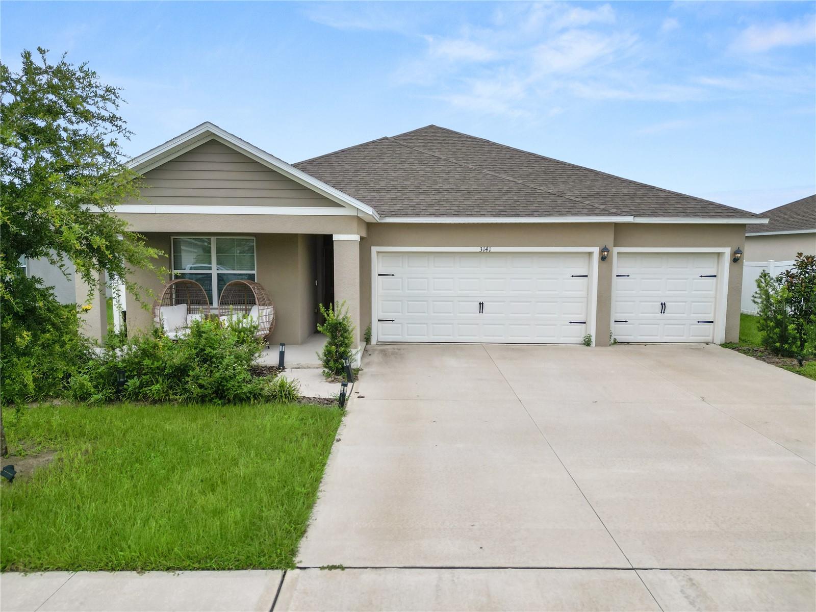 3141 Caspian Feather St Property Photo 45