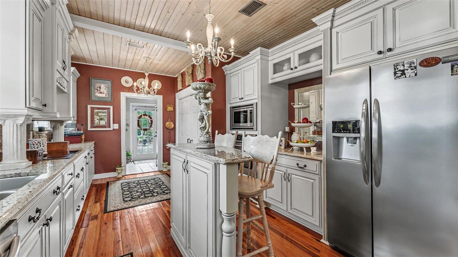 212 Kenwith Rd Property Photo 6
