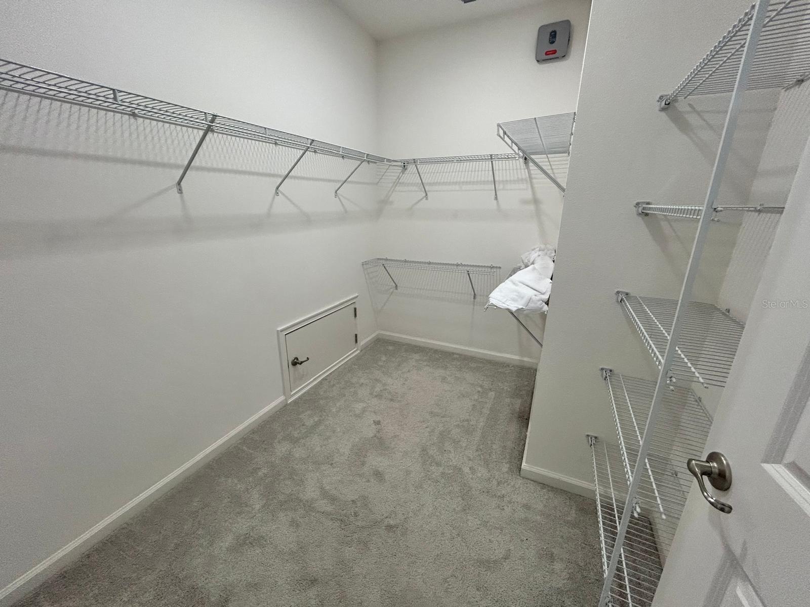 1229 Hendon Loop Property Photo 21
