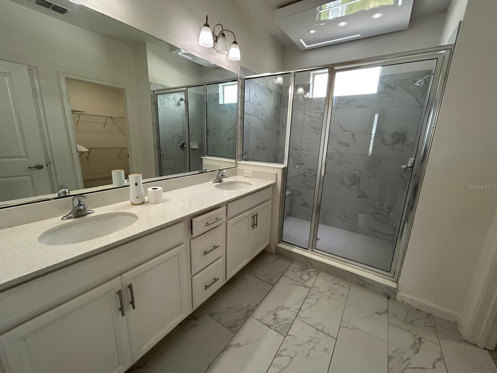 1229 Hendon Loop Property Photo 22