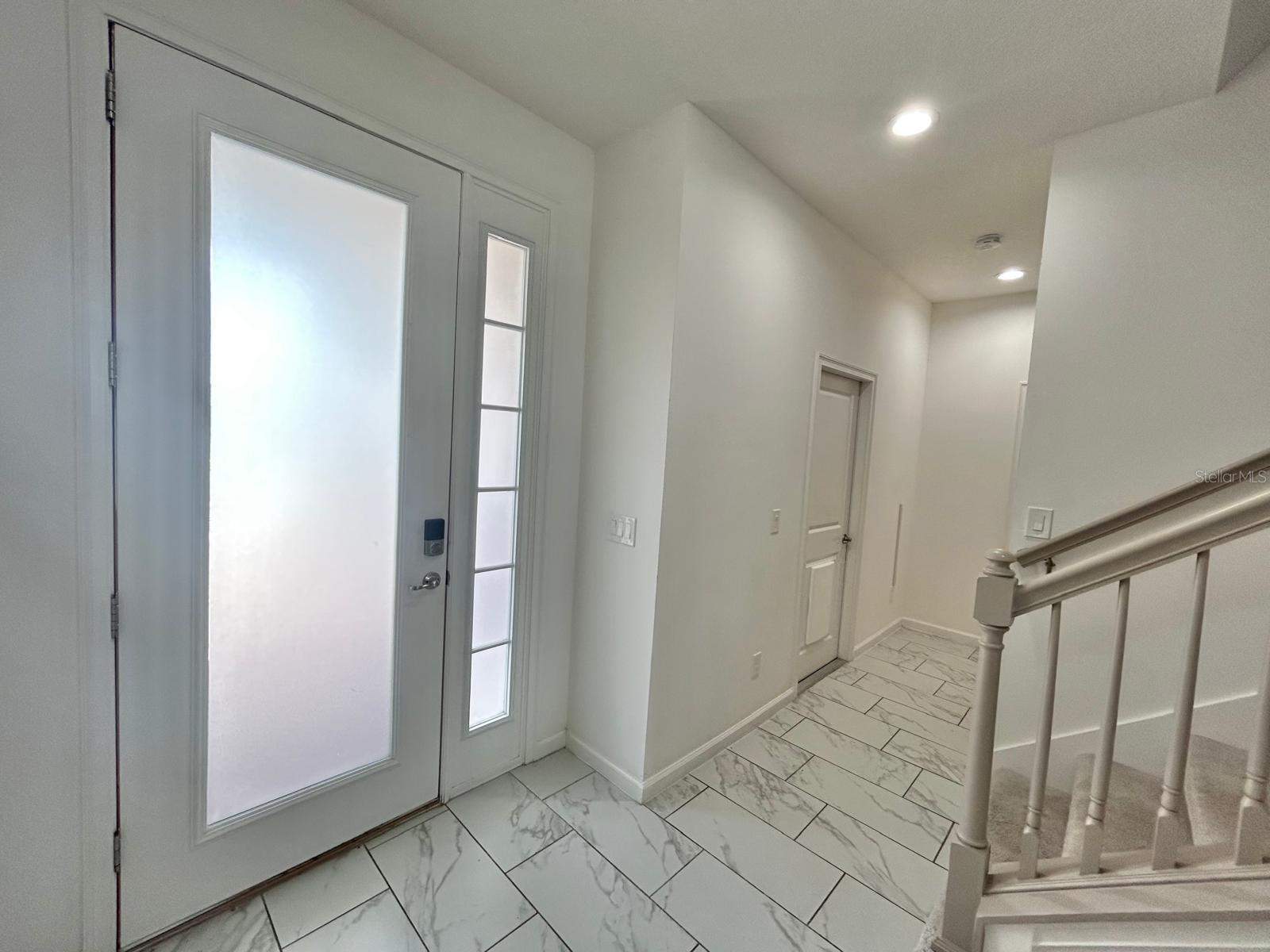1229 Hendon Loop Property Photo 24