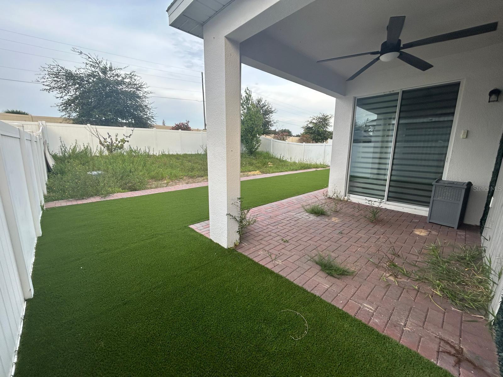 1229 Hendon Loop Property Photo 30
