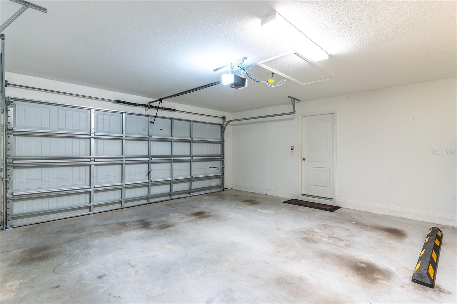 5036 San Ignacio Dr Property Photo 3