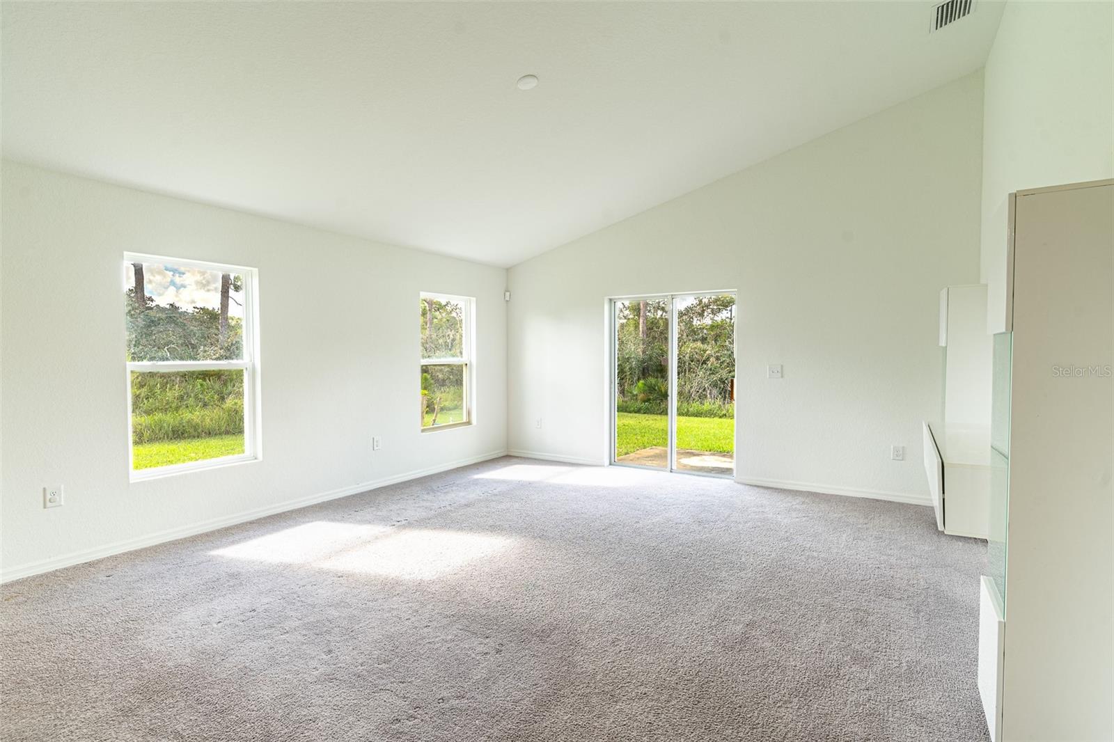 5036 San Ignacio Dr Property Photo 10