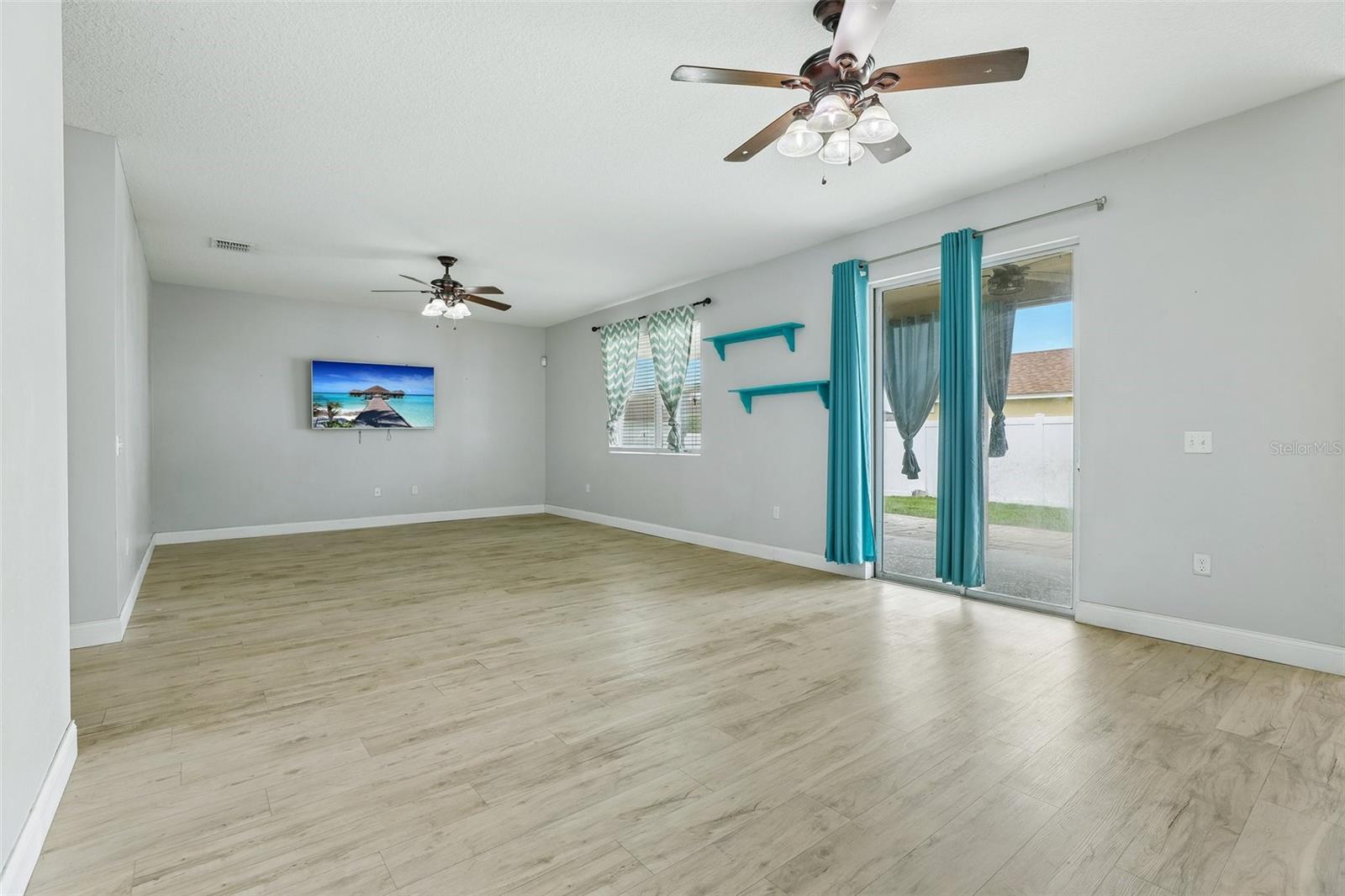 4362 Sun Center Rd Property Photo 11