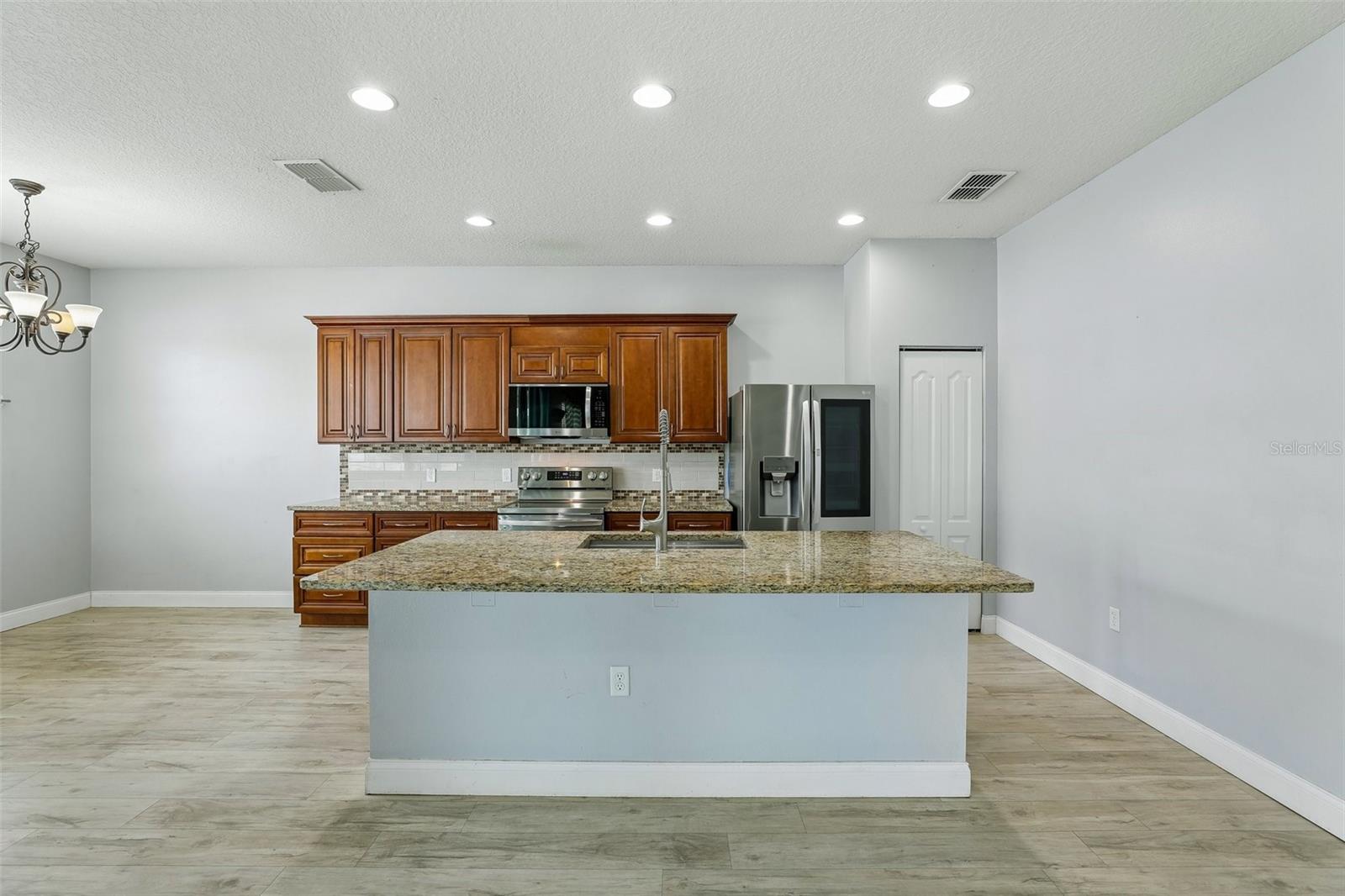 4362 Sun Center Rd Property Photo 13