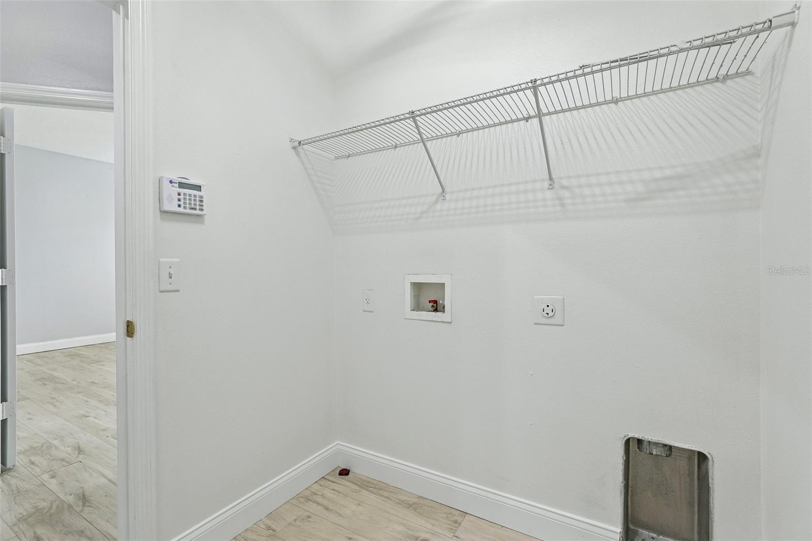 4362 Sun Center Rd Property Photo 37