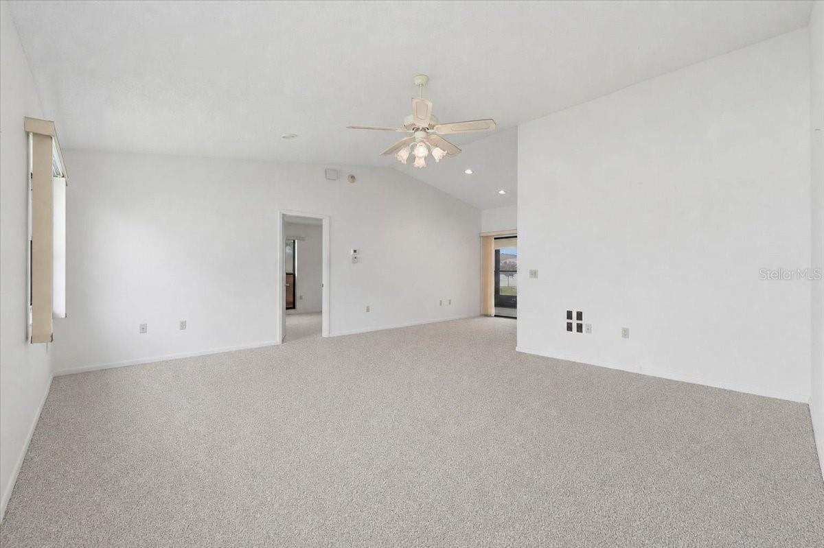 3741 Innisbrook Dr Property Photo 6