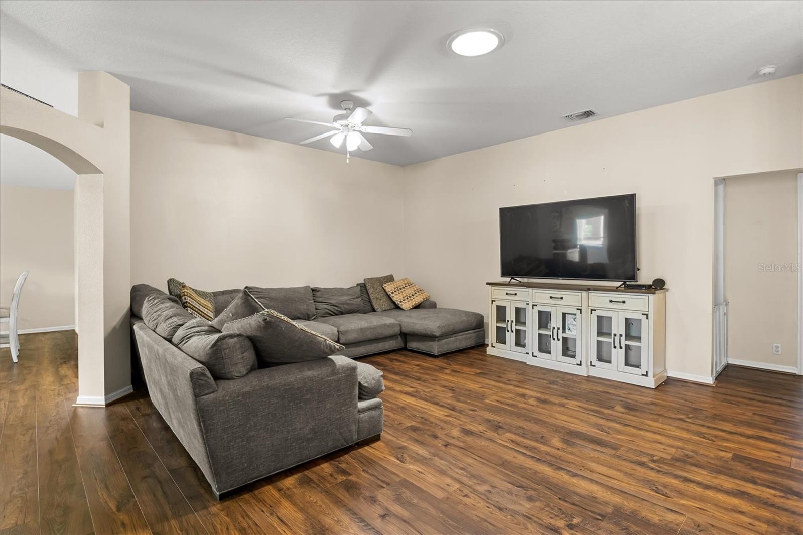 3833 Whistlewood Cir Property Photo 4
