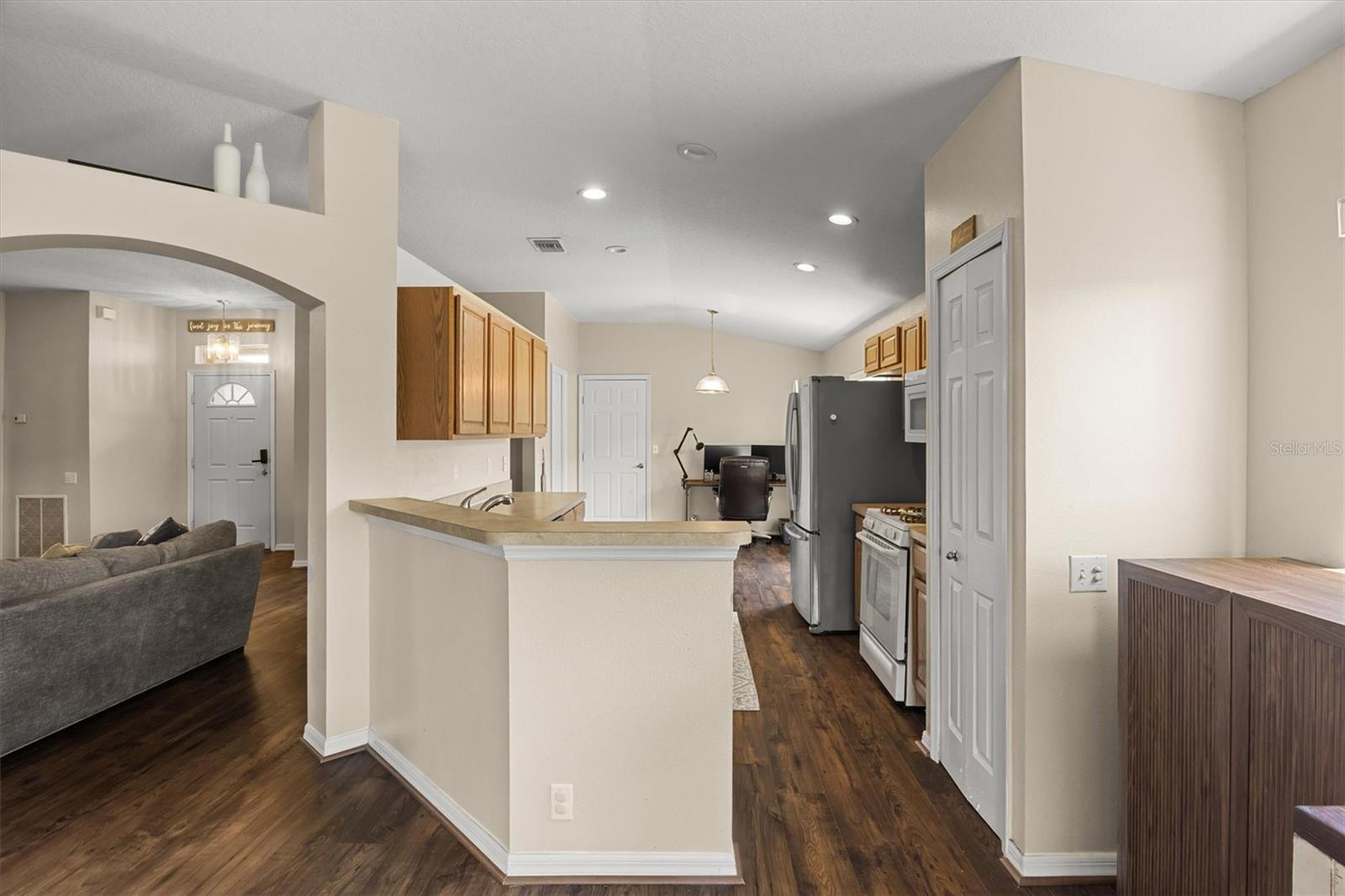 3833 Whistlewood Cir Property Photo 7