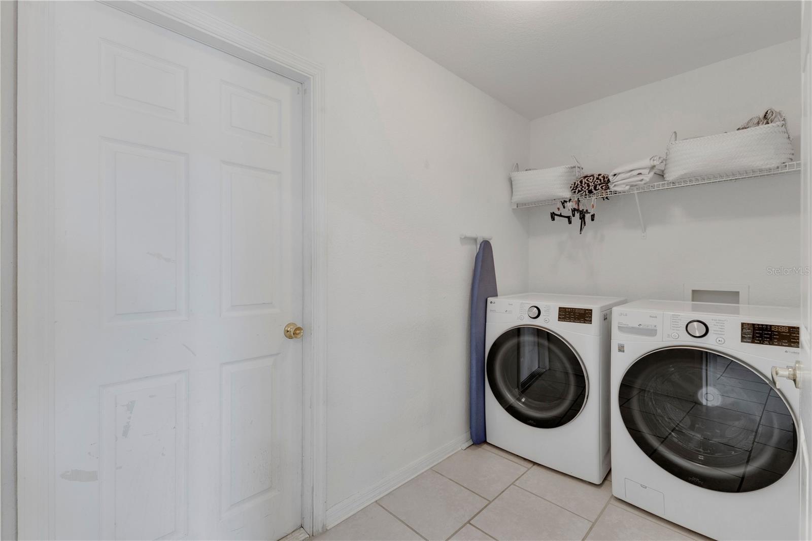 6315 Hampton Pointe Cir Property Photo 18