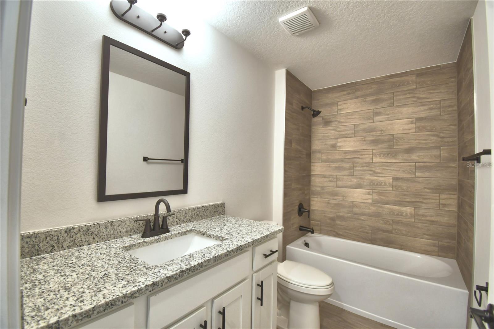 4964 Tennessee Lake Dr Property Photo 25