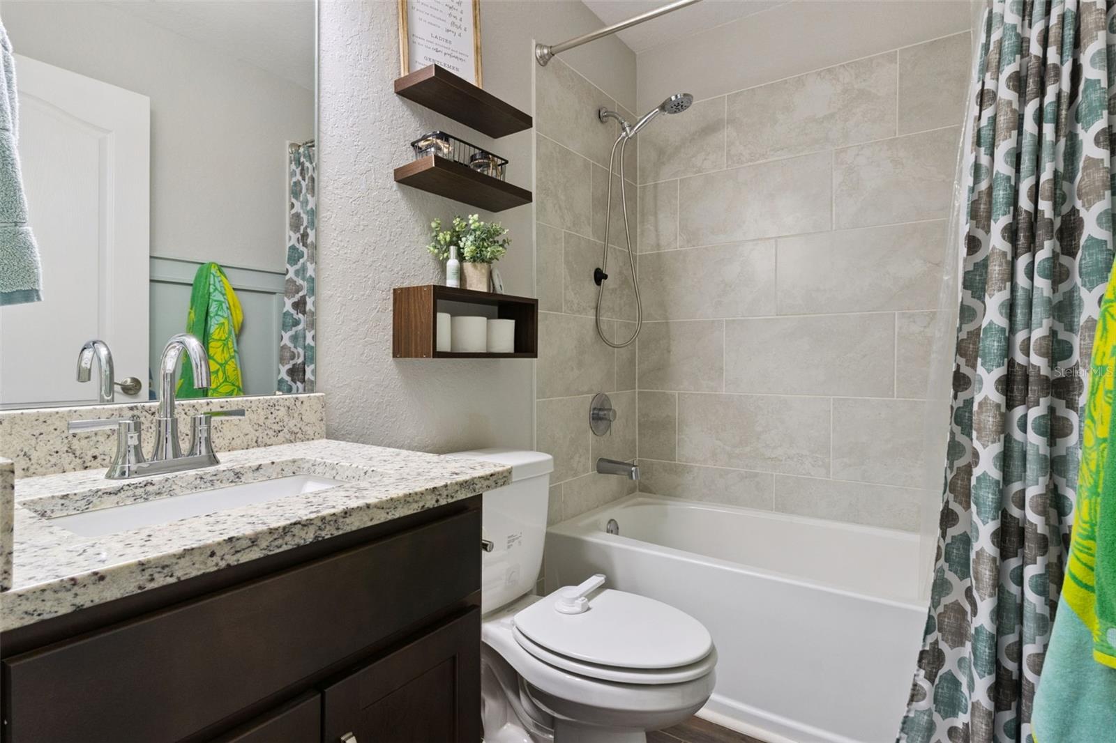 925 Lochland Loop Property Photo 30