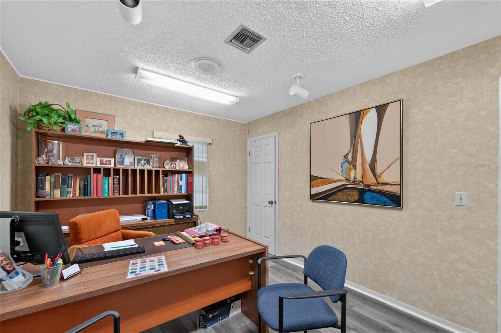 1205 W Baker St Property Photo 12